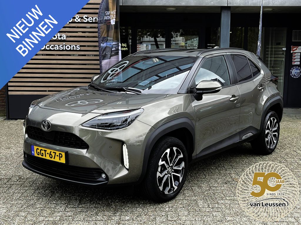 Toyota Yaris Cross 1.5 Hybrid 115 Dynamic BLIND-SPOT PARK-SENSOR CIMA AD-CRUISE STOELVERWARMING