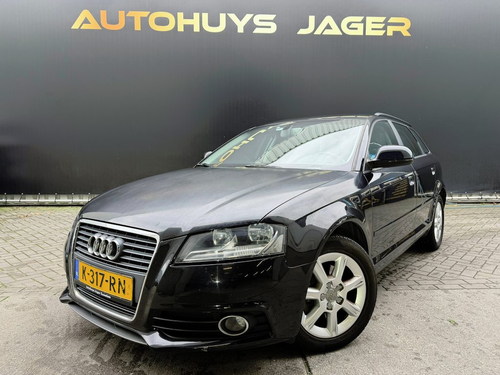 Audi A3 Sportback 1.4 TFSI S-edition Automaat Scherm leuke auto.