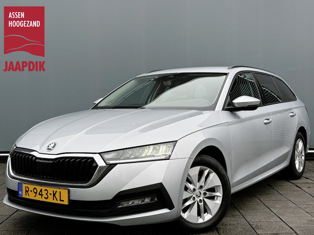 Skoda Octavia Combi BWJ 2022 | 1.0TSI 111PK Business Ed | CLIMA | NAVI | PDC | PRIVACY GLASS | CARPLAY | CRUISE | VIRTUAL COCKPIT