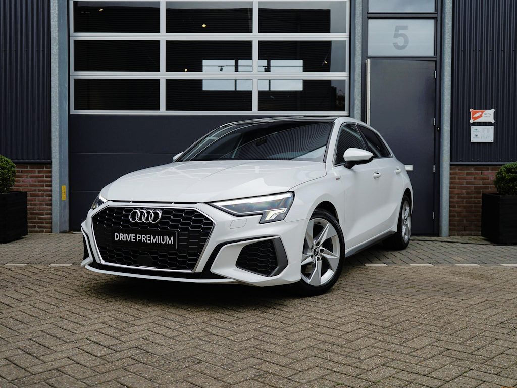Audi A3 Sportback 30 TFSI S-Line