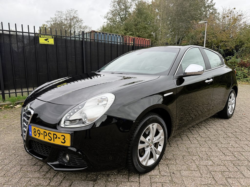 Alfa Romeo Giulietta 1.4 T Distinctive Clima/Cruise/PDC/Navi/LED
