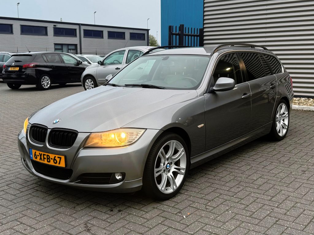 BMW 3-Serie Touring 316i Business Line M Sport