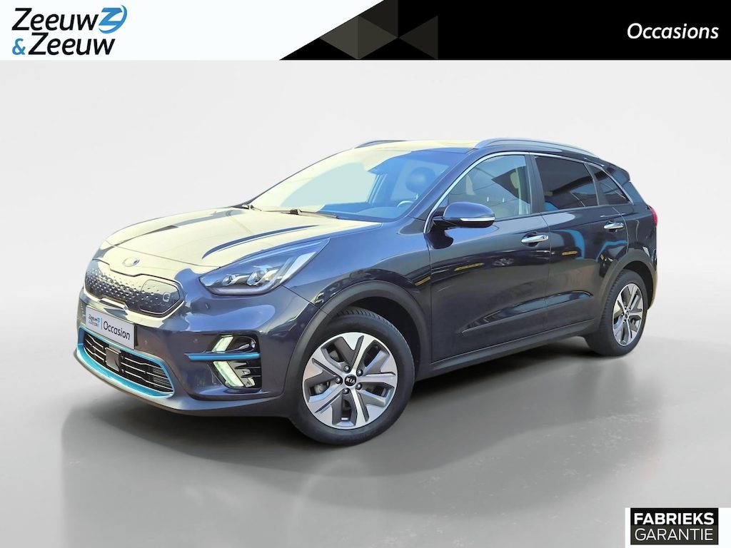 Kia Niro EV e-Niro DynamicPlusLine 64 kWh | Accu 99,5 % | 3 Fase laden | 1e Eigenaar | Dealer onderhouden | Stoelverwarming | Schuif-/kanteldak | Fabrieksgarantie t/m 24-08-2029 + 3x 1 jaar |  NAP |