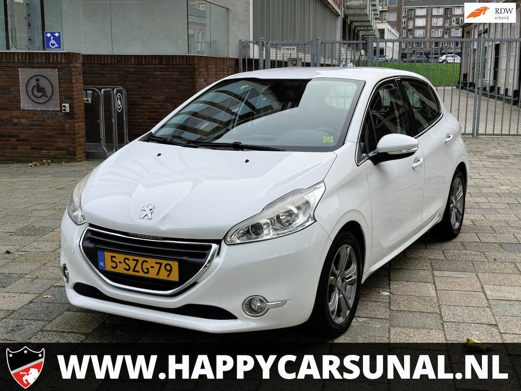 Peugeot 208 1.2 VTi Allure, APK, AIRCO
