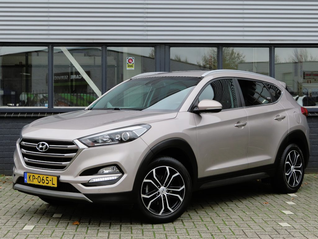 Hyundai Tucson 1.6 GDi Comfort | trekhaak | navi | camera | stoelverwarming voor + achter