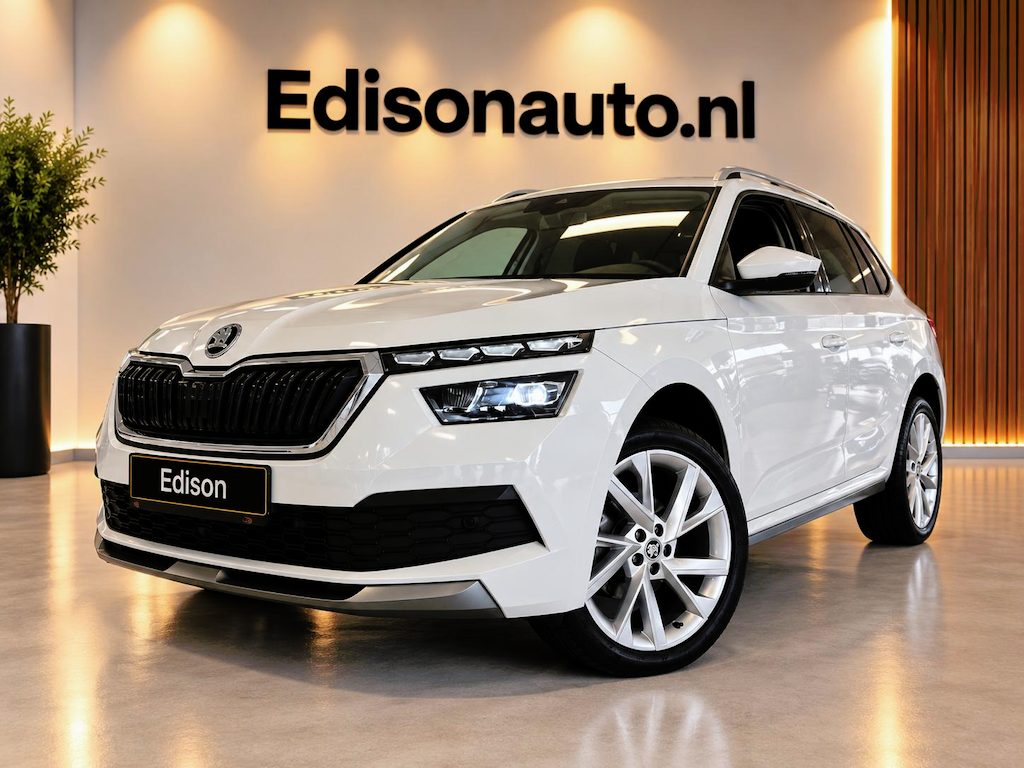 Skoda Kamiq 1.5 TSI DSG Sport *CAM*18LM*KEYL*APP*LANE*LED*