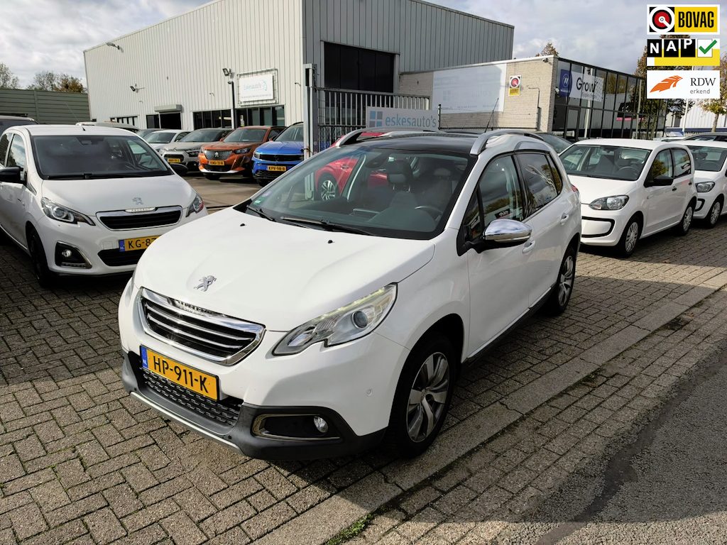 Peugeot 2008 1.2 PureTech Allure, Automaat, Navi, Panodak, Dealer onderhouden, NAP, NL Auto