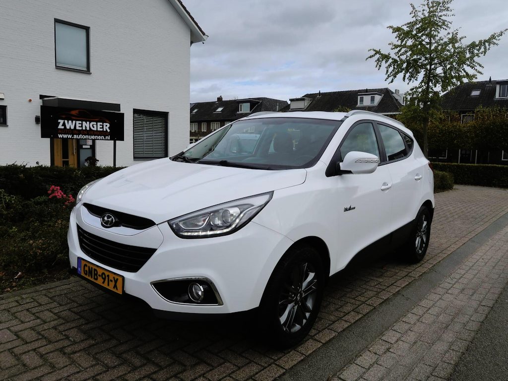 Hyundai ix35 1.6i GDI NAVIGATIE|CARPLAY|CAMERA|TREKHAAK|STOELVERWARMING|BLUETOOTH|PDC