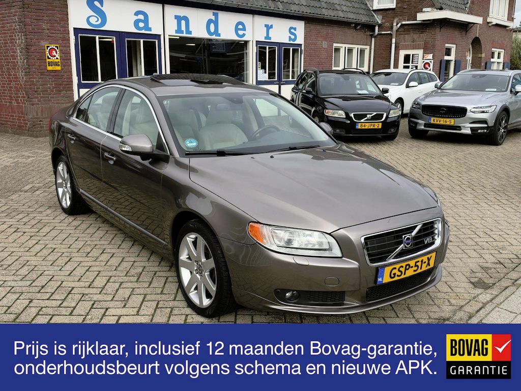 Volvo S80 4.4 V8 AWD Summum