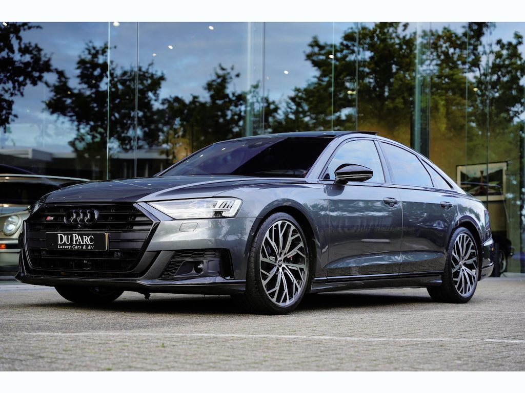 Audi S8 4.0 TFSI Quattro B&O / Active Chassis / NL-Auto
