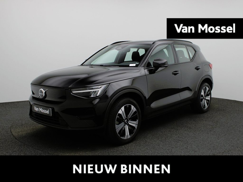Volvo XC40 Recharge Core | Automaat | Apple Carplay / Android Auto | Stoelverwarming | Achteruitrijcamera | Parkeersensoren |