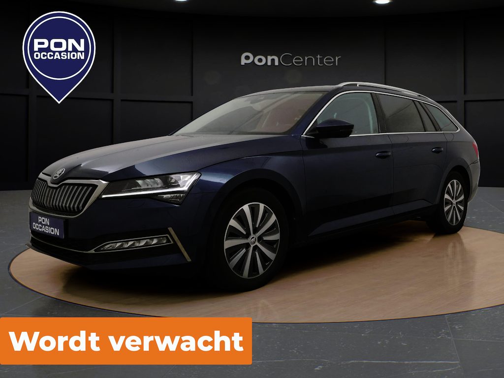 Skoda Superb Combi 1.4 TSI iV Business Edition Plus | Trekhaak | Elek Achterklep | Keyless | ACC | Verwarmbare Voorruit | Camera |
