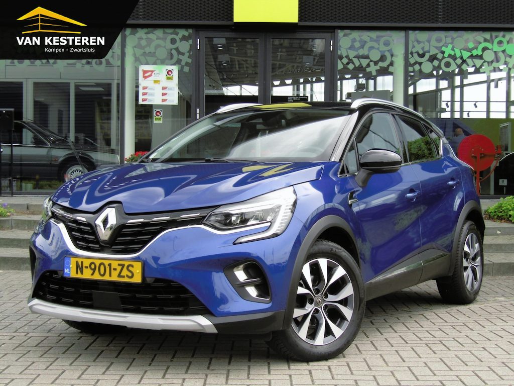Renault Captur TCe 101pk Intens / Navigatie / Dakrails / 4 Seizoen banden / Compleet dealer O.H