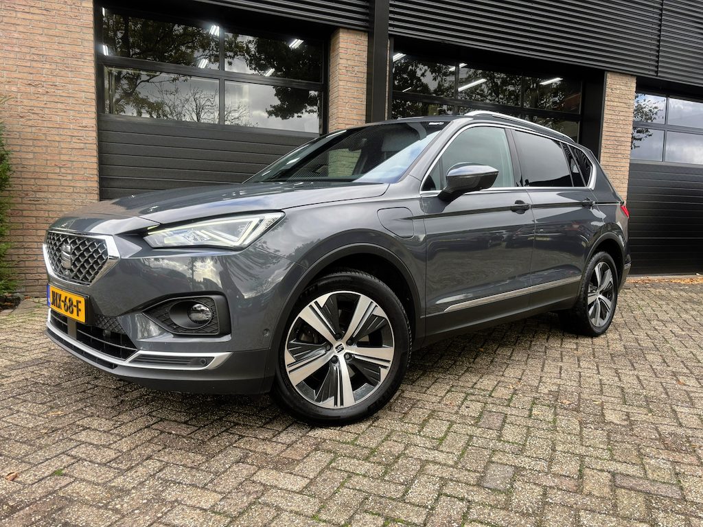 SEAT Tarraco 1.4 TSI e-Hybrid PHEV Xcellence Trekhaak Camera Stoelverwarming