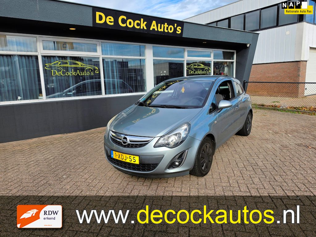 Opel Corsa 1.4-16V Cosmo/TREKHAAK