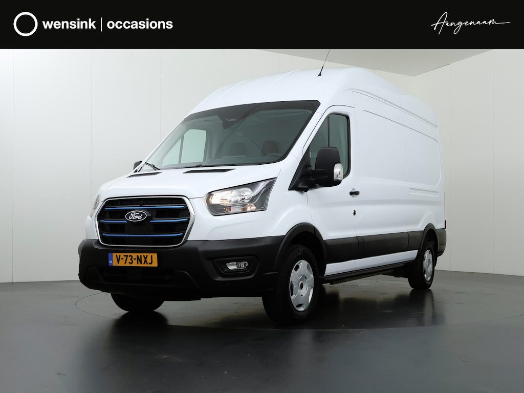 Ford E-Transit 350 L3 H3 TREND | 89 kWh | NAVIGATIE | PARKEERCAMERA | 3-ZITS | APPLE CARPLAY | STOELVERWARMING/STUURVERWARMING | VOORRUITVERWARMING | ADAPTIEVE CRUISE CONTROL | SPIEGEL VERWARMING