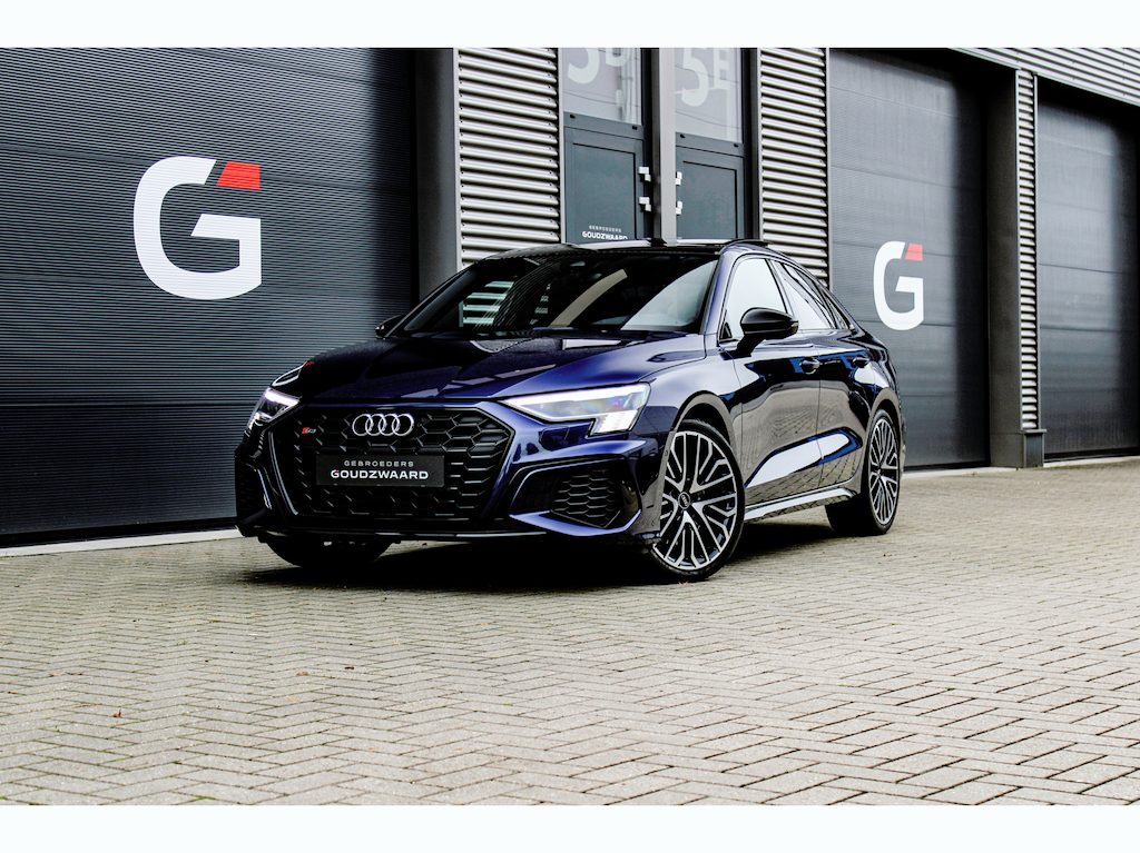 Audi S3 Limousine 2.0 TFSI quattro | Edition One | Pano | Carbon | HUD | Matrix | B&O | Sportstoelen