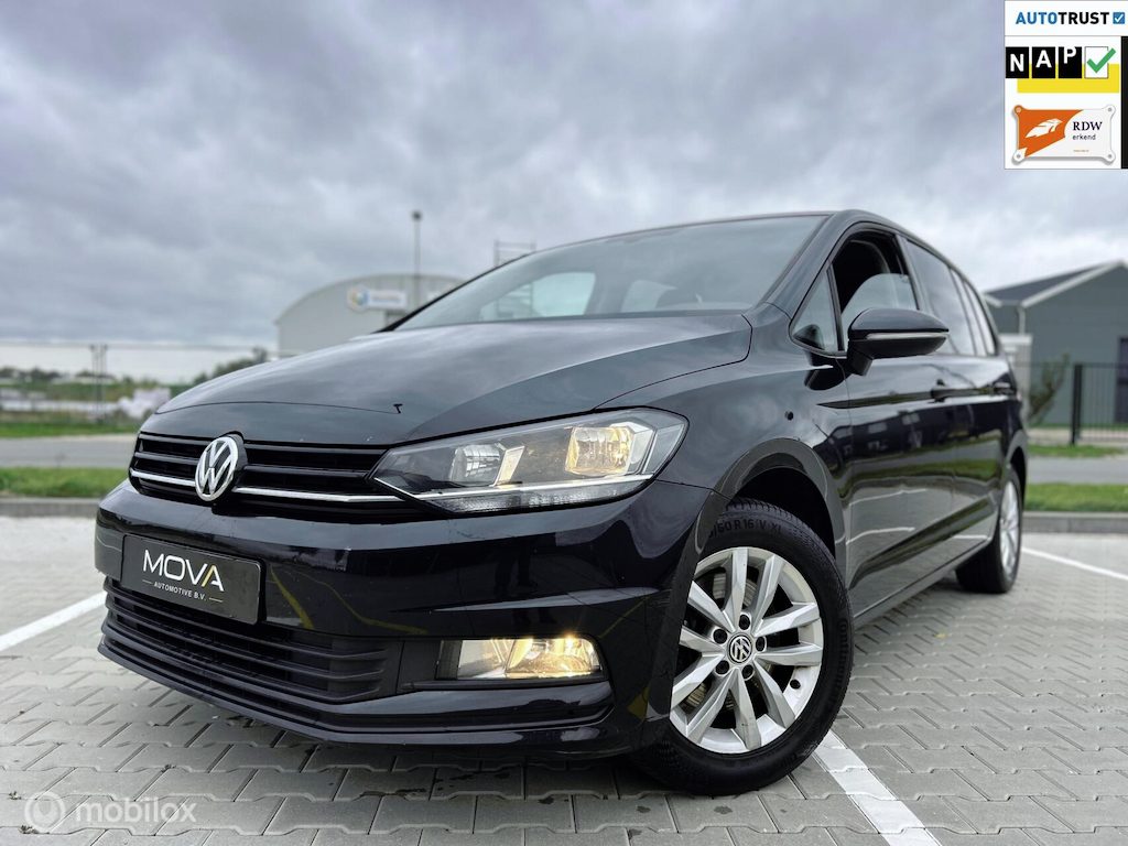 Volkswagen Touran 1.2 TSI Comfortline 7p|CARPLAY|APK|AIRCO|