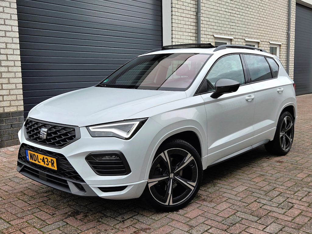 SEAT Ateca 1.5 TSI FR Pano-Keyless-360-Beats Audio-Carplay