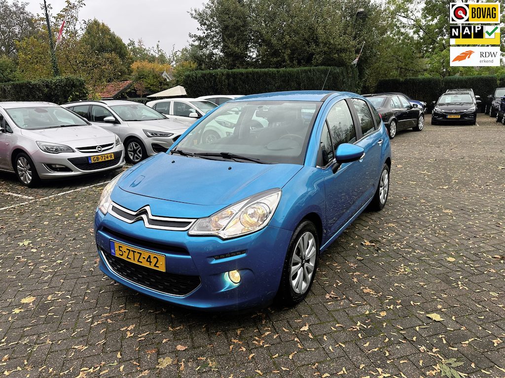 Citroën C3 1.2 PureTech Collection , navigatie , pdc ,