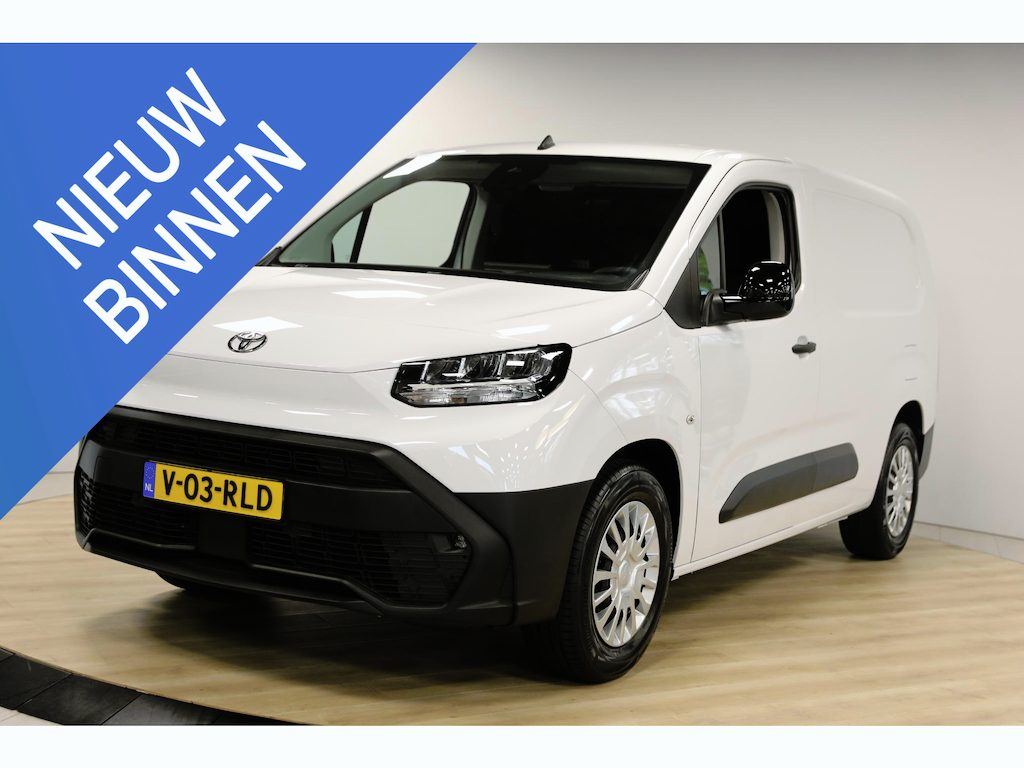 Toyota PROACE CITY Electric Challenger Long 50 kWh | 3 zitplaatsen | Camera | Apple Carplay | Direct leverbaar!