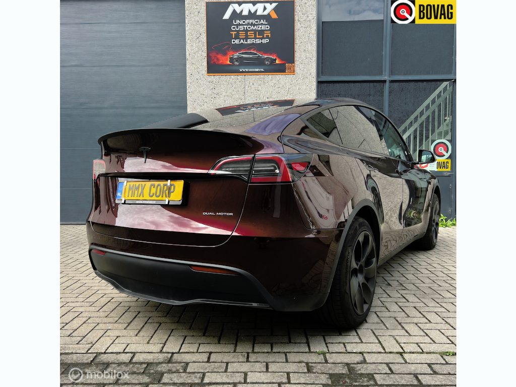 Tesla Model Y Long Range AWD + MMX PACK + IAP