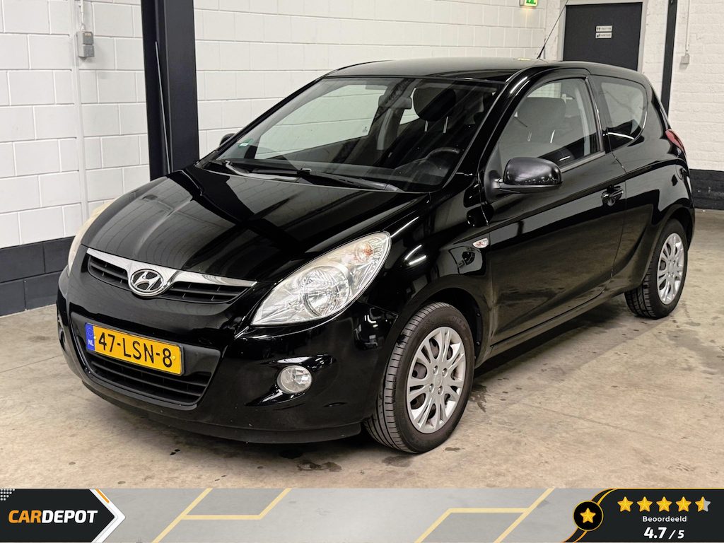 Hyundai i20 1.4i DynamicVersion