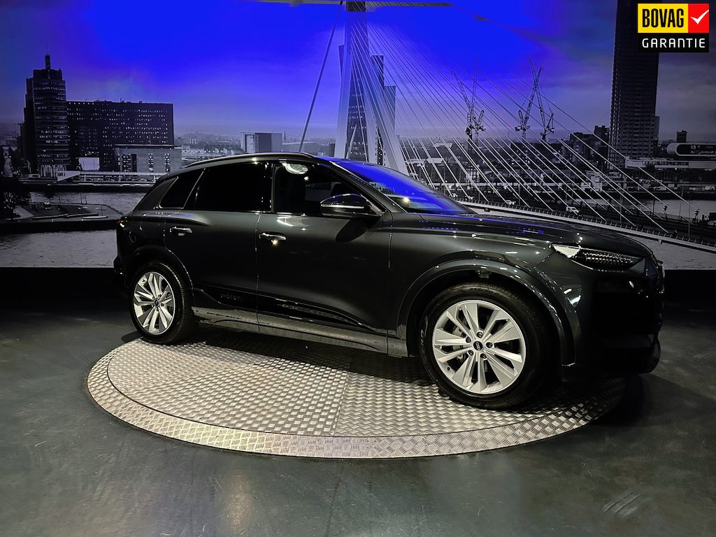 Audi Q6 e-tron Edition quattro 100 kWh *SOH 97%*Trekhaak*360camera*