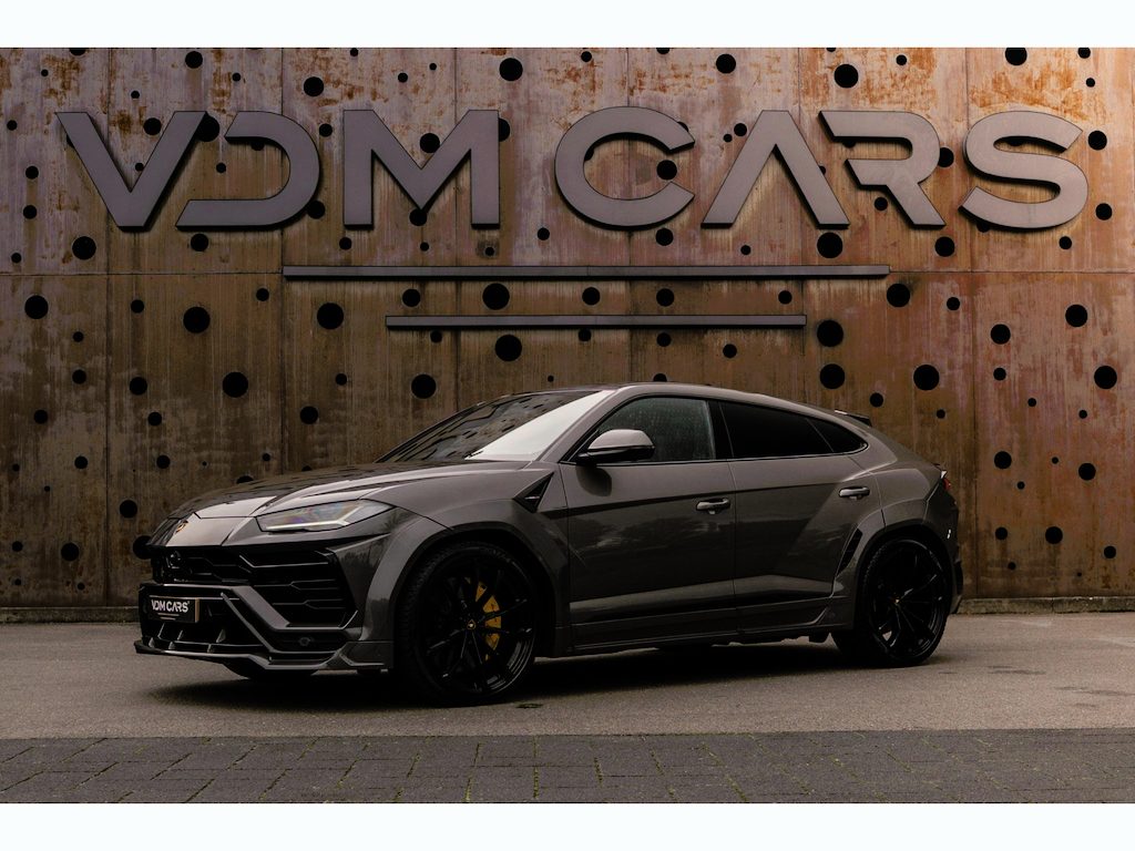 Lamborghini Urus 4.0 V8 Graphite Capsule | Novitec Esteso | Widebody | Carbon | B&O | HUD |