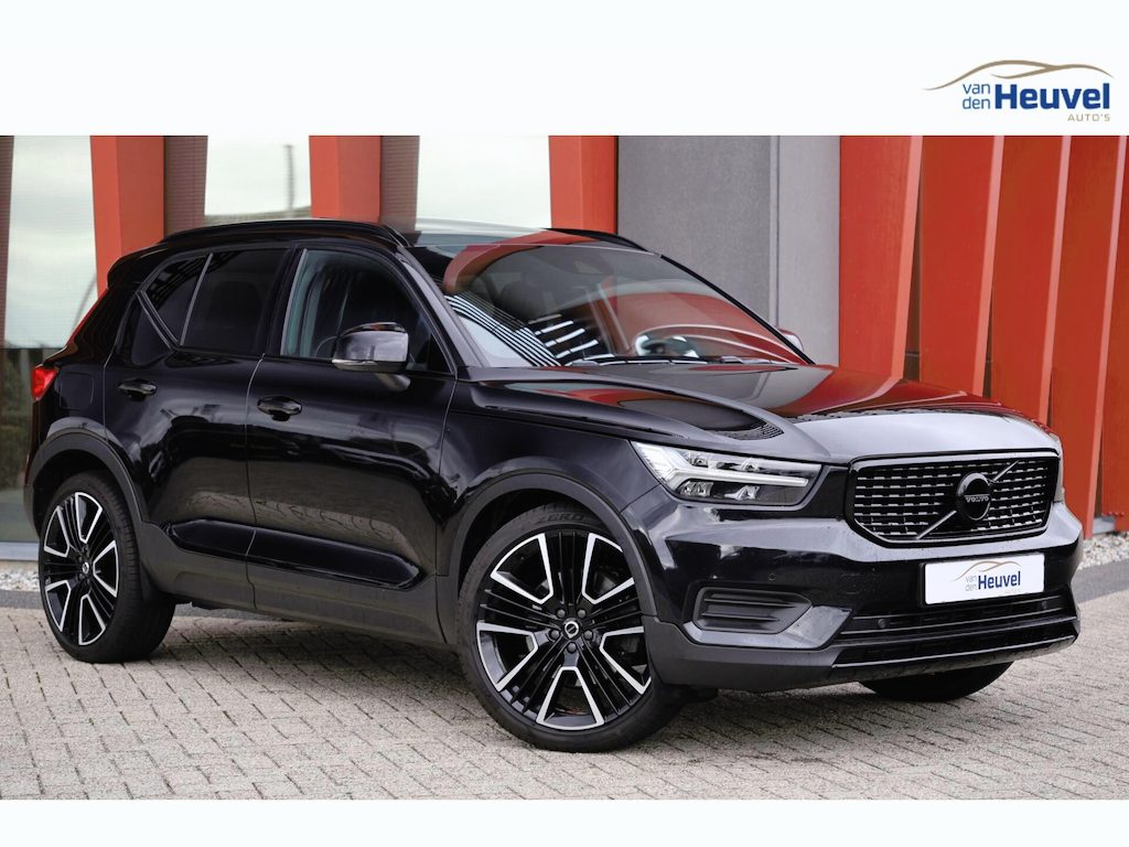 Volvo XC40 T4 Recharge R-Design | Stoelverwarming | Trekhaak | Panoramadak | H/K | 21 INCH | Glossy Black | Keyless
