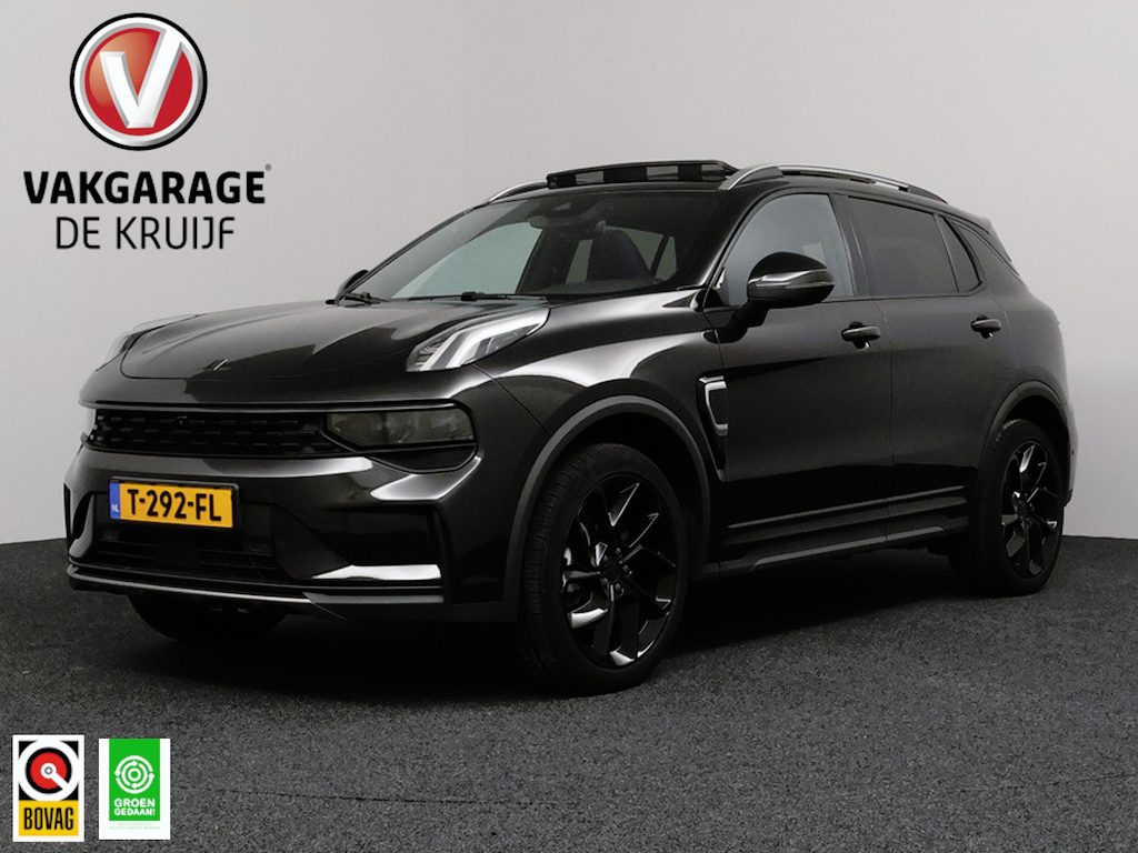 Lynk & Co 01 1.5 PHEV Black Edition Donkere hemel ACC | Pano | 360° Camera!