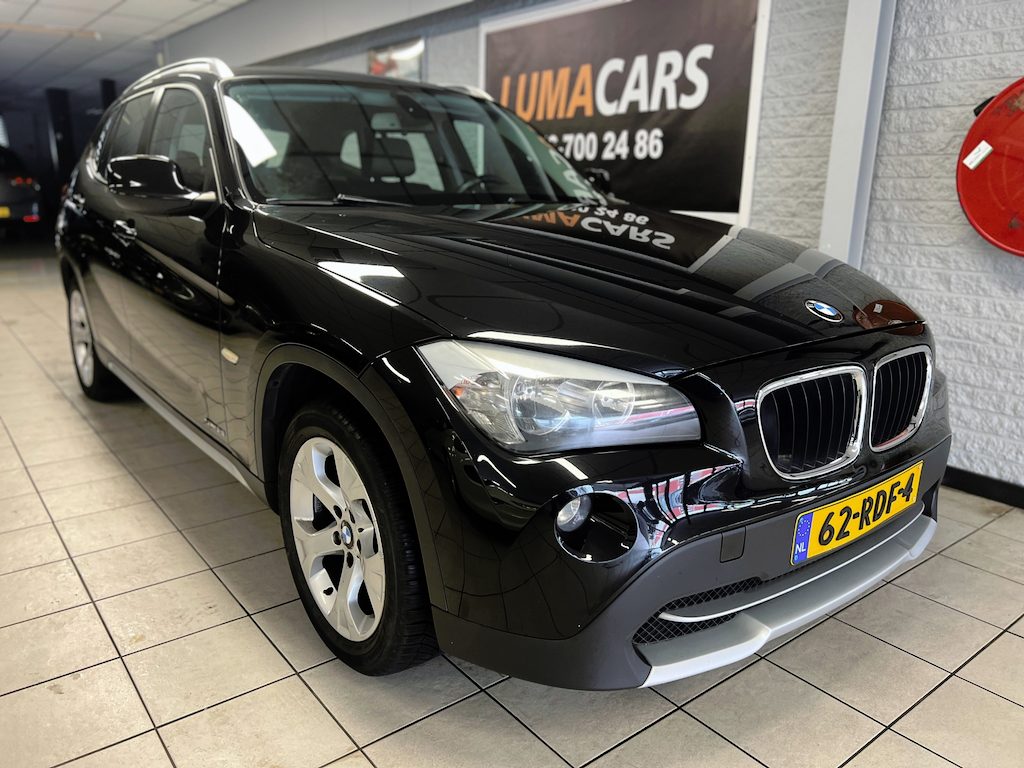BMW X1 SDrive18i Executive | NW APK | Cruise | Navi | PDC |