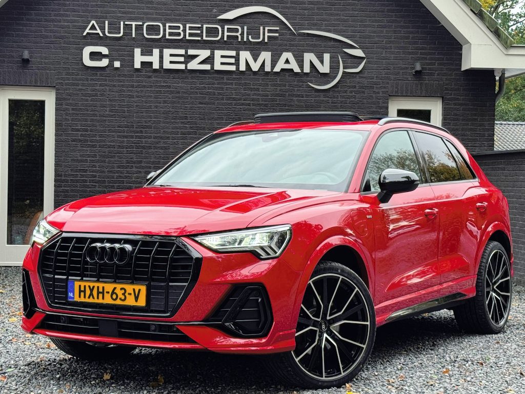 Audi Q3 45 TFSI e 3 X S Line Competition RS Wielen 21'' Panoramadak Virtual Cockpit BOMVOL