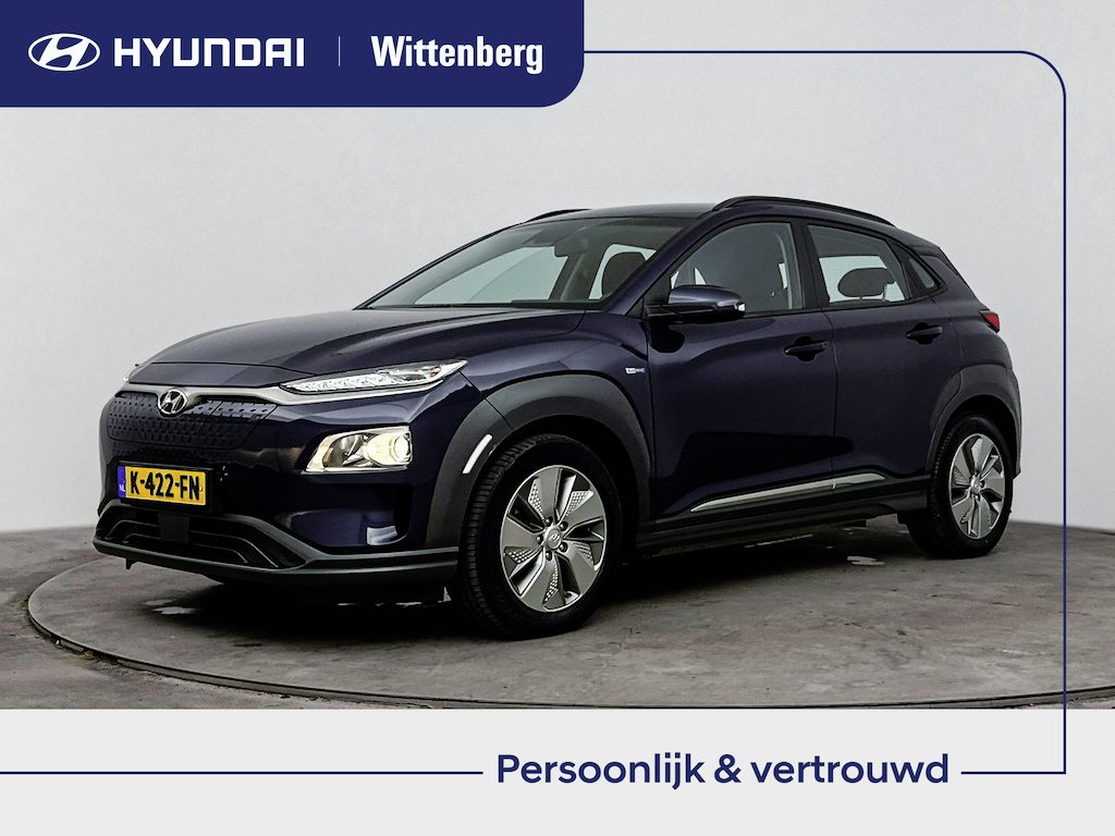 Hyundai Kona Electric EV Comfort 64 kWh | Warmtepomp | Navigatie & Carplay | Camera | Premium Audio | Sensoren |