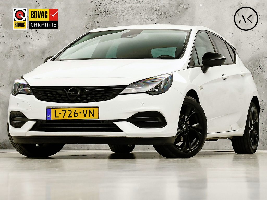 Opel Astra 1.2 Design & Tech 131Pk (APPLE CARPLAY, NAVIGATIE, CLIMATE, CAMERA, ADAPTIVE CRUISE, SPORTSTOELEN, GETINT GLAS, LED KOPLAMPEN, NIEUWSTAAT)