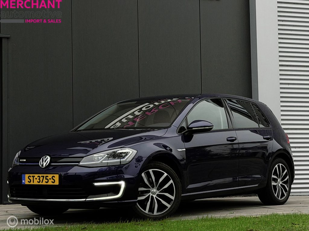 Volkswagen E-Golf |SOH89.7%|DYNaudio|Stuurver.|Lerenstoelen|Achteruitrijcamera|