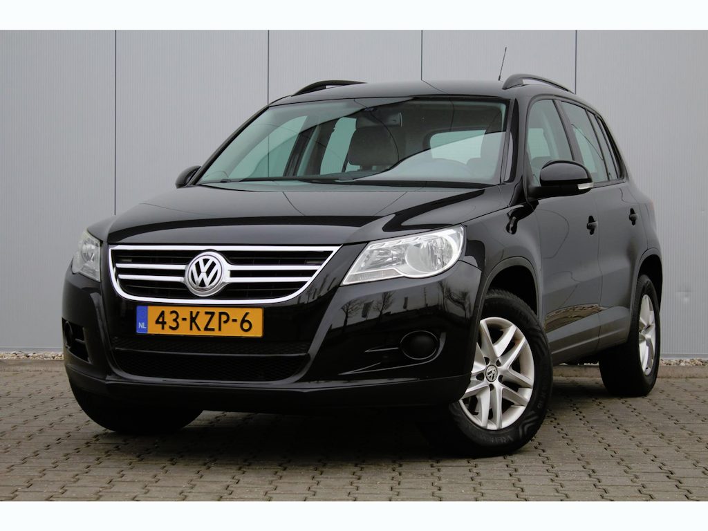 Volkswagen Tiguan 1.4 TSI Comfort&Design | Lees tekst | Trekhaak | Navigatie | Clima / Cruise control| NAP | APK |