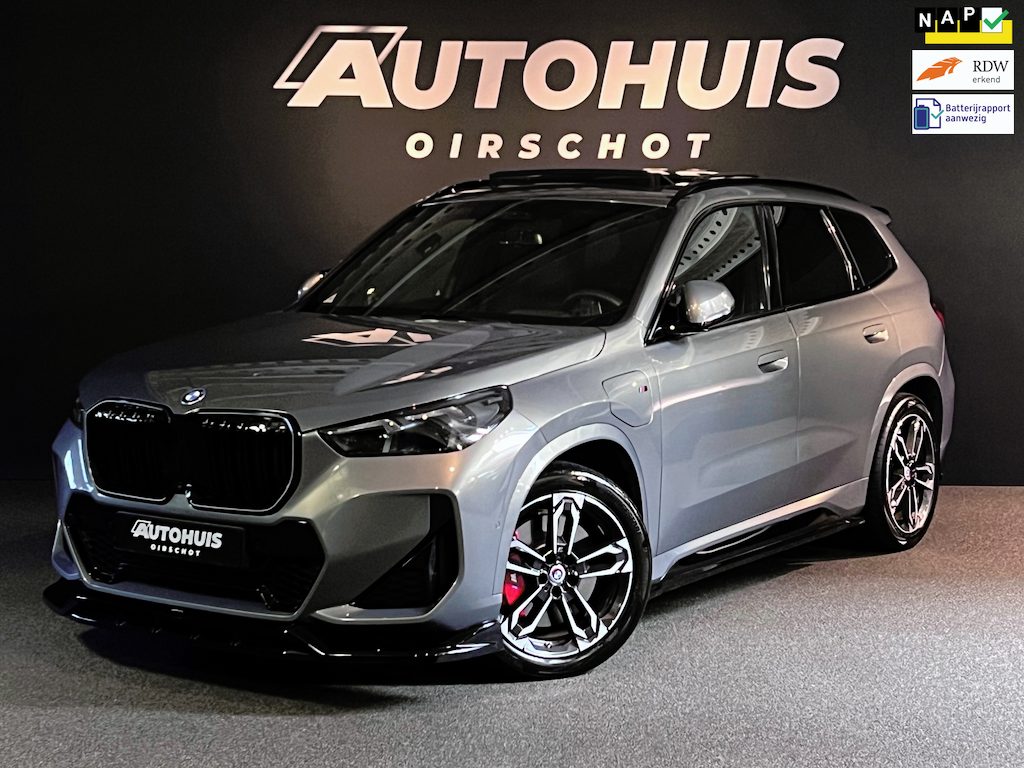 BMW X1 XDrive30e Edition M Pano/Massage/H&K/Memory stoelen/19"/360 Camera/Trekhaak/Headup/Stuurverwarming