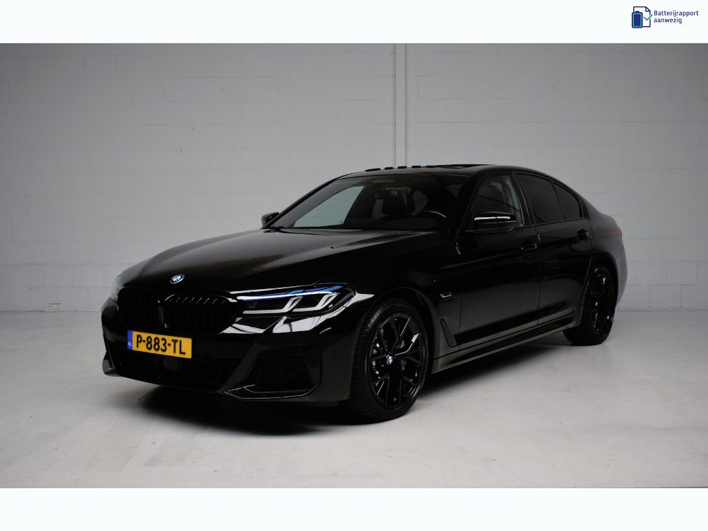 BMW 5-Serie 530e M-SPORT ORG.NED / SCHUIFDAK / CAMERA / LEER / SFEERVERLICHTING / LASER / BTW / ADAPT.CRUISE