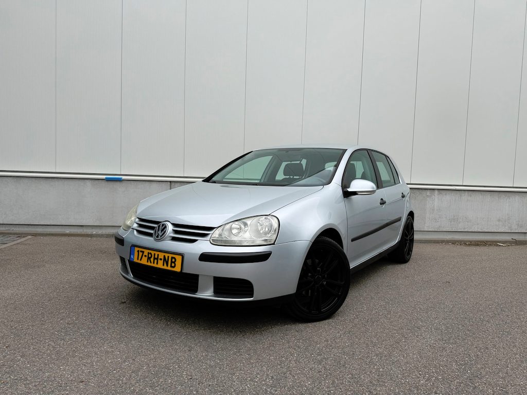Volkswagen Golf 1.4 FSI Businessline - Airco / Navi / Elektr. ramen / Trekhaak / Lm velgen