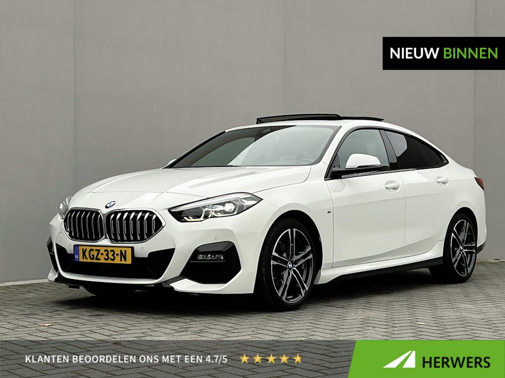 BMW 2-serie Gran Coupé 218i High Executive / Dealer onderhouden / M-Sport / Panorama schuifdak / Navigatie / Apple Carplay Android / 18" LM wielen /