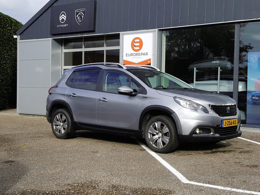 Peugeot 2008 1.2 130pk Signature Apple Carplay & Android Auto | Navigatie TomTom | Cruise control | AIRCO | Parkeersensoren | Bluetooth
