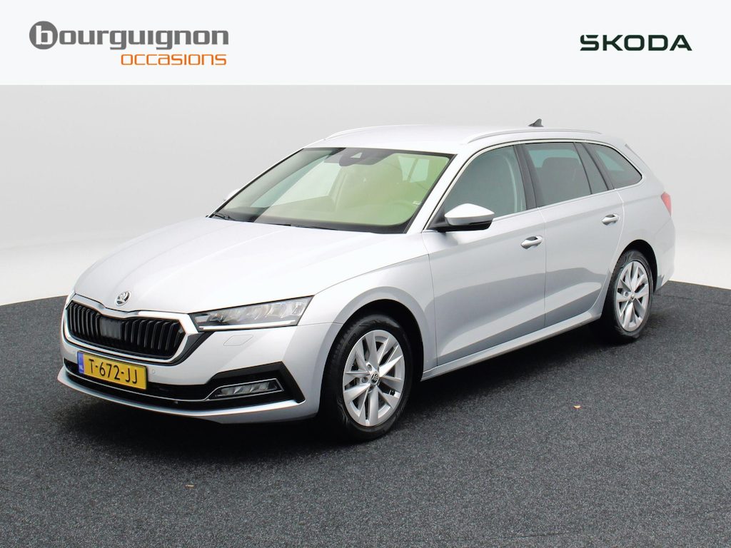 Skoda Octavia Combi 1.0 e-TSi 110 Pk Automaat Business Edition Plus | Stoelverwarming | Trekhaak | Adaptive Cruise | Virtual Cockpit | Climatronic | 17 Inch | 80.816 Km !!