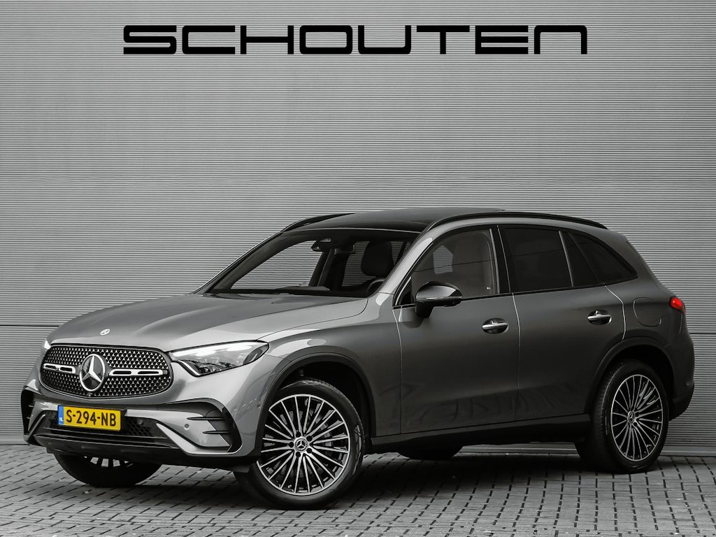 Mercedes-Benz GLC 300e 4MATIC AMG Pano Distronic Night Keyless 360° 20"