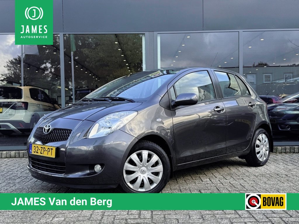 Toyota Yaris 1.3 VVTi Sol