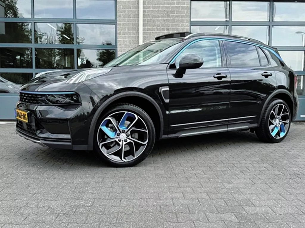 Lynk & Co 01 1.5 PLUG IN HYBRID|ZWARTE HEMEL|NL AUTO|