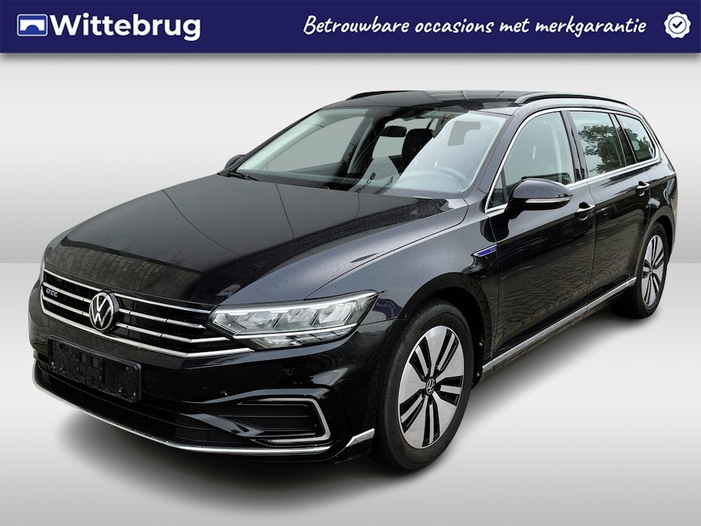 Volkswagen Passat Variant 1.4 TSI PHEV GTE / AUTOMAAT/ LEDER/ CRUISE/ CLIMA/ STOELVERWARM./ APP-CONNECT/ NAVI/ PARK. SENSOREN + CAMERA
