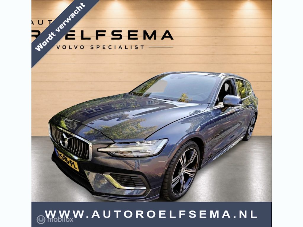 Volvo V60 2.0 T6 Recharge AWD Inscription | Trekhaak | Adaptieve Cruise | BLISS | Styling Pack | Elektrische Stoelen | Stoelverwarming | Camera | Standkachel