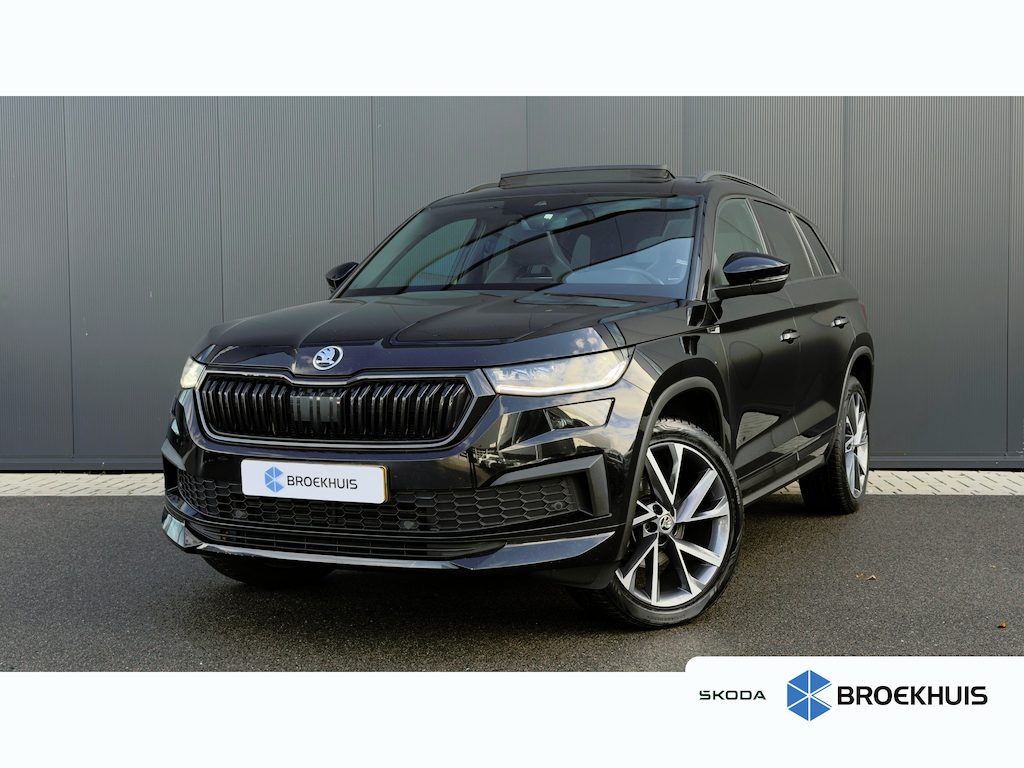 Skoda Kodiaq 150pk 1.5 TSI Sportline Business | Panoramadak | Trekhaak | Adaptive Cruise | Keyless | Alcantara Stoelbekleding | 20" |