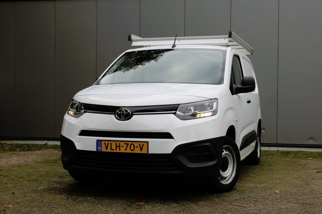 Toyota ProAce City 